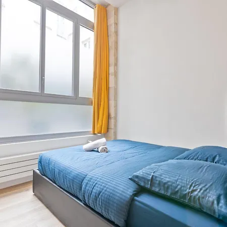 Splendid Quartier Palais Royal Free Netflix