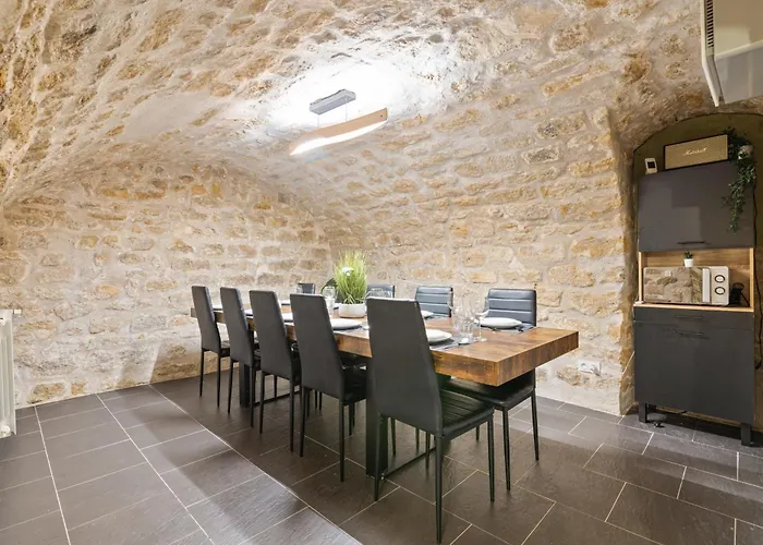 Splendid Quartier Palais Royal Free Netflix 아파트 파리